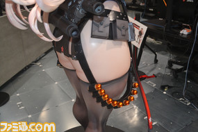 【NIKKE】ラピ等身大フィギュアが東京タワーに12/25まで展示中。お尻はもちろん、細部までこだわられた装飾に注目してほしい【ニケ】