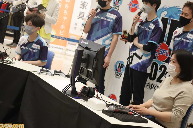 『スト5』SFLファン交流キャラバン in 愛知リポート。板橋ザンギエフ選手率いるコミュファ DetonatioNが集結。個別レクチャーや真剣勝負など、ファンとの交流の模様をお届け