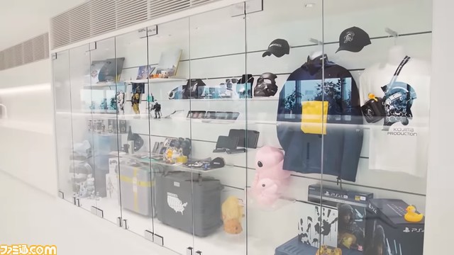 小島秀夫監督「まったく新しいゲームや『デス・ストランディング2』の情報を来年にお届け予定」。コジプロ7周年記念メッセージ映像で