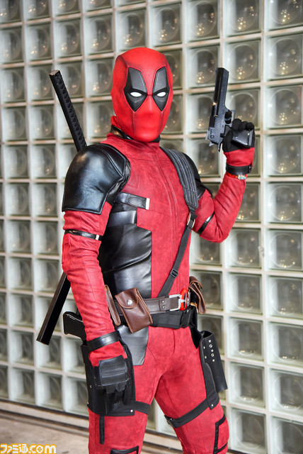 『チェンソーマン』『うる星やつら』からアメコミキャラまで! “東京コミコン2022”を沸かせたコスプレイヤーたち【コスプレ写真32連発】