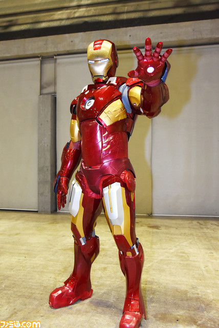 『チェンソーマン』『うる星やつら』からアメコミキャラまで! “東京コミコン2022”を沸かせたコスプレイヤーたち【コスプレ写真32連発】