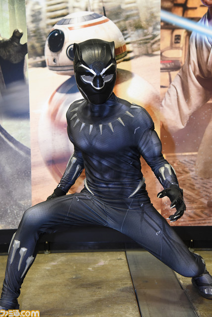 『チェンソーマン』『うる星やつら』からアメコミキャラまで! “東京コミコン2022”を沸かせたコスプレイヤーたち【コスプレ写真32連発】