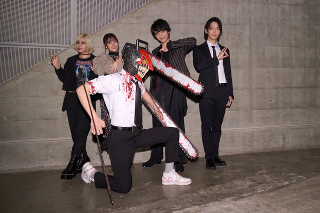 アニメ『チェンソーマン』戸谷菊之介、楠木ともり、坂田将吾、ファイルーズあい登壇の“ジャンプフェスタ2023”オフィシャルレポートが到着。クライマックスを前に、作品の魅力を語る