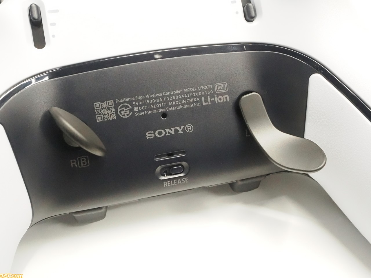 PS5用高性能コントローラー“DualSense Edge”先行レビュー。使い心地や