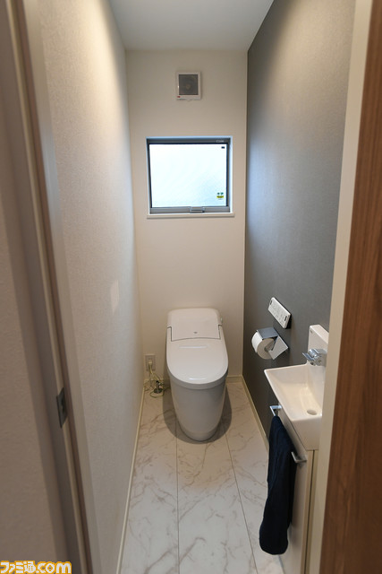 【ゲーミングシェアハウス】ウェイウェイしないし交流は不要。高性能PC付きでライス食べ放題。入居者の両親も信頼するC4 LAN運営会社の安心感【2023年オープンの5棟目をリポート】