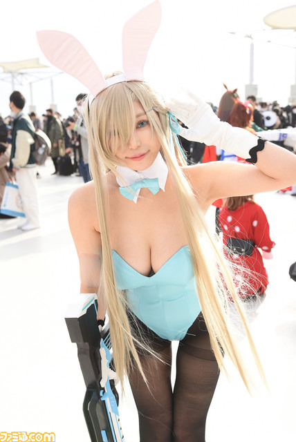 美麗コスプレ40連発! 『ヴァンパイア』モリガンから『2.5次元の誘惑』マジョ娘ヒロインまで、“コミケ101”を彩ったコスプレイヤー総まとめ