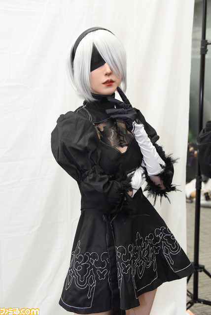 美麗コスプレ40連発! 『ヴァンパイア』モリガンから『2.5次元の誘惑』マジョ娘ヒロインまで、“コミケ101”を彩ったコスプレイヤー総まとめ