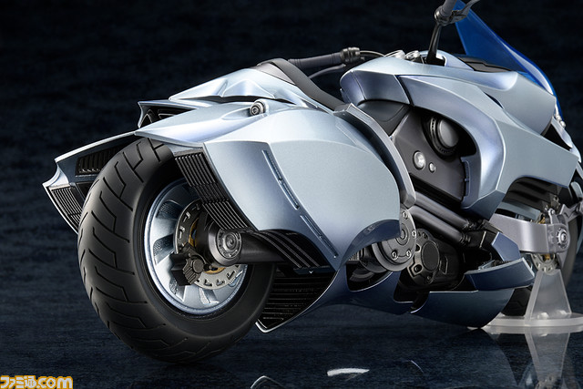 『ペルソナ5』新島真のフィギュアが1月16日より受注開始。ペルソナのヨハンナとともに立体化、大きさは全長26cm!