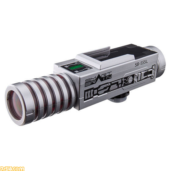 『仮面ライダー555』“CSM ファイズギア&ファイズアクセル(ver.2)”には変身解除音やエラー変身音が追加! 本日(1月26日)より予約受付開始