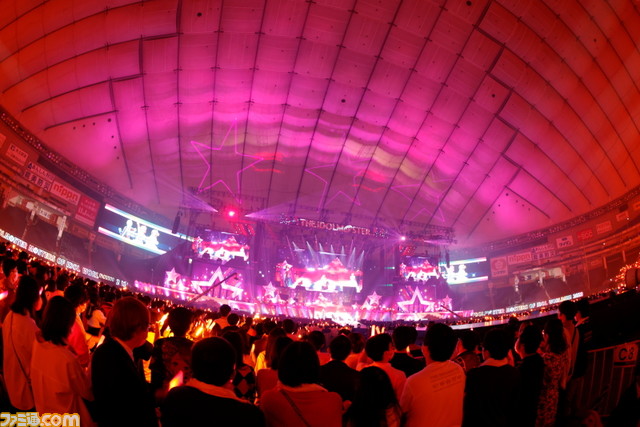 『アイマス』“MOIW2023”1日目リポート。5ブランド合同によるシリーズ最大規模のライブは、エモいコラボによるパフォーマンスのオンパレードな夢の空間