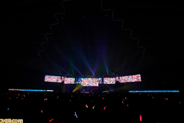 『アイマス』“MOIW2023”2日目リポート。アイドルとプロデューサーの想いが弾けて、東京ドームが揺れるほど熱狂した“最高傑作”のライブ