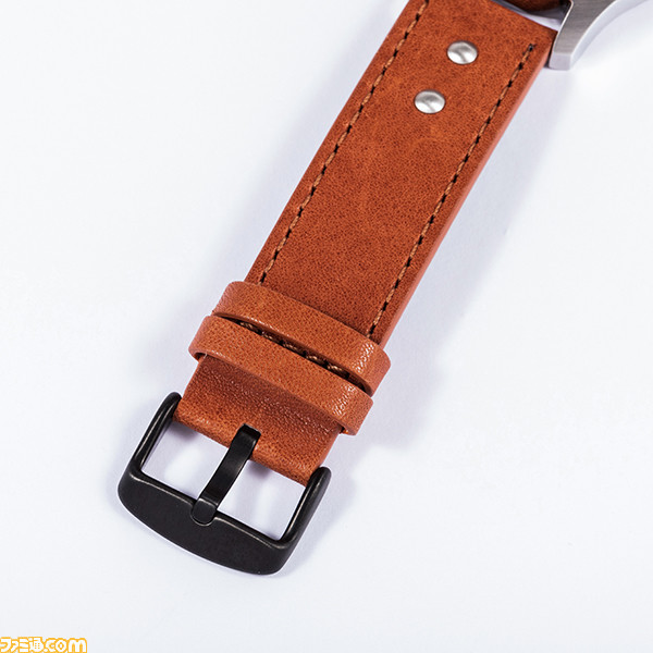 『ギルティギア ストライヴ』ソルの衣装の刺繍を施したジャケットや時計が新登場。スーパーグルーピーズで本日(2月14日)予約開始