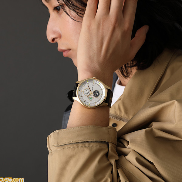 『ギルティギア ストライヴ』ソルの衣装の刺繍を施したジャケットや時計が新登場。スーパーグルーピーズで本日(2月14日)予約開始