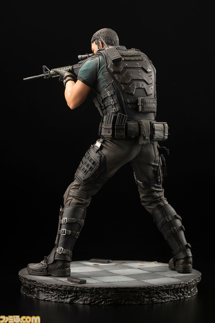 『バイオハザード:ヴェンデッタ』よりクリス・レッドフィールドのPVCスタチューが再登場!重装備を身にまとい、“M4A1カービン”のスコープを覗く射撃姿勢を立体化