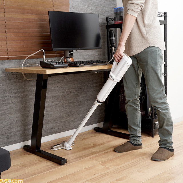 PCの配線問題を解決するゲーミングデスク“ケーブルマスター”がバウヒュッテより発売。脚部に配線を隠してスッキリとしたPC環境に!