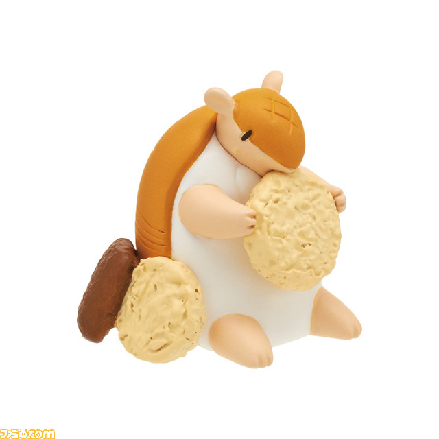 『吸血鬼すぐ死ぬ』ジョンがかわいいカプセルトイになって2月28日より発売。大好きな甘いものに囲まれた幸せそうな姿が魅力的！