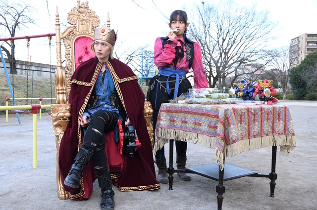 Vシネクスト『暴太郎戦隊ドンブラザーズVSゼンカイジャー』5月3日より期間限定上映が決定。ドンブラザーズ解散、柏餅王ゾックスの君臨など危機が押し寄せる…！