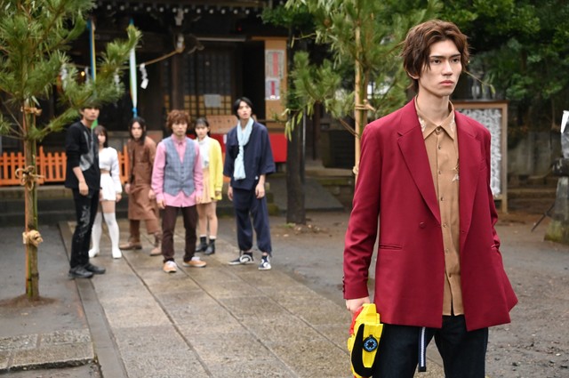 Vシネクスト『暴太郎戦隊ドンブラザーズVSゼンカイジャー』5月3日より期間限定上映が決定。ドンブラザーズ解散、柏餅王ゾックスの君臨など危機が押し寄せる…！