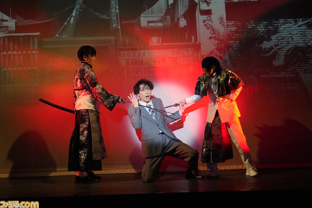 ヨコオタロウ氏原作・脚本『爆剣 〜東京転生死合・再戦〜』ゲネプロリポート。“再戦”という機会にしか味わえない舞台上の熱いシーンの数々を写真でお裾分け