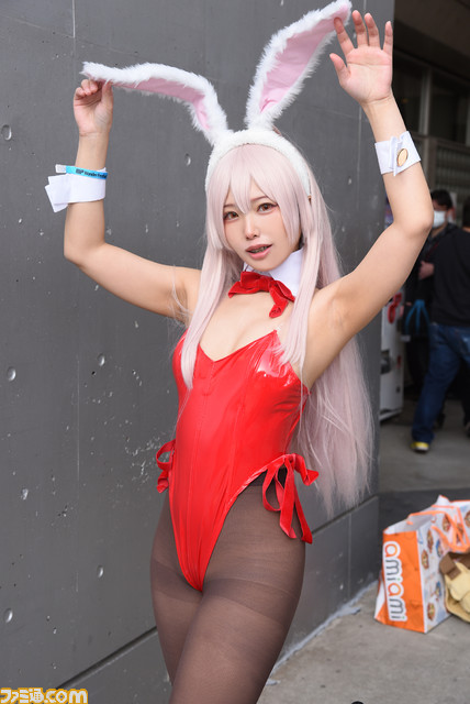 【厳選コスプレ30連発】『NIKKE』ラピから『ガンダム 水星の魔女』ミオリネ、さらには『シン・ウルトラマン』擬人化ゼットン、『チェンソーマン』田中脊髄剣まで! ワンフェスを彩った美麗コスプレイヤーたち