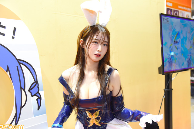 【厳選コスプレ30連発】『NIKKE』ラピから『ガンダム 水星の魔女』ミオリネ、さらには『シン・ウルトラマン』擬人化ゼットン、『チェンソーマン』田中脊髄剣まで! ワンフェスを彩った美麗コスプレイヤーたち