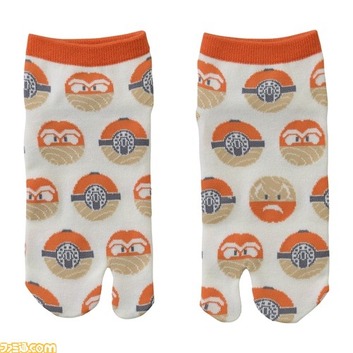 『ポケモン』ソックスの新しい柄がポケモンセンターオンラインに登場。ニャオハのマスコット付きソックスがかわいい！