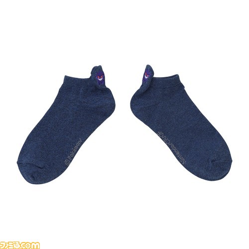 『ポケモン』ソックスの新しい柄がポケモンセンターオンラインに登場。ニャオハのマスコット付きソックスがかわいい！