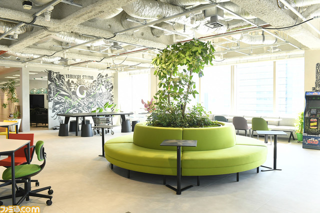 須田剛一氏が創立25周年を迎えたグラスホッパー・マニファクチュアの“これまで”と“これから”を語る。“らしさ”全開で開発中の新作の情報もチラ見せ