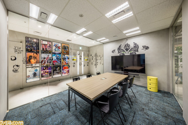 須田剛一氏が創立25周年を迎えたグラスホッパー・マニファクチュアの“これまで”と“これから”を語る。“らしさ”全開で開発中の新作の情報もチラ見せ