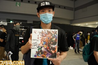 『KOF15』のメインイラストレーター・ナカタ トモヒロ氏のサイン会が開催！ 作品へのこだわりが聞けたインタビューも掲載