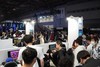 『KOF15』のメインイラストレーター・ナカタ トモヒロ氏のサイン会が開催！ 作品へのこだわりが聞けたインタビューも掲載
