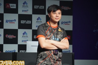 『KOF15』優勝はシャオハイ選手。"勝利の鍵は京とクロ―ネン"！激動の2日間を写真とともに振り返る