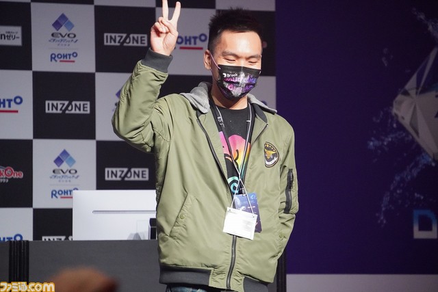 『KOF15』優勝はシャオハイ選手。"勝利の鍵は京とクロ―ネン"！激動の2日間を写真とともに振り返る