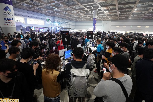 『KOF15』優勝はシャオハイ選手。"勝利の鍵は京とクロ―ネン"！激動の2日間を写真とともに振り返る