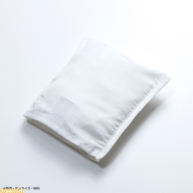 『ガンダム 水星の魔女』スレッタやミオリネたちの横顔をプリントしたTシャツやパーカーが登場。プレミアムバンダイで予約開始