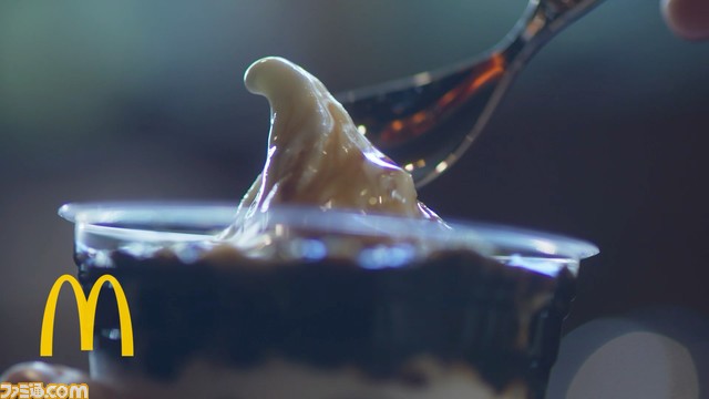 マックにコーヒーゼリーパフェ&プリンパイが4月26日より新発売! マック史上初となる“パフェ”。レトロな喫茶店の雰囲気を楽しめる。