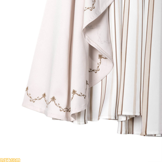 『ヴァイオレット・エヴァーガーデン』のスカートがリアルに発売。愛を届ける自動手記人形とのお揃いコーデに心ときめく【4月28日17時より受注開始】