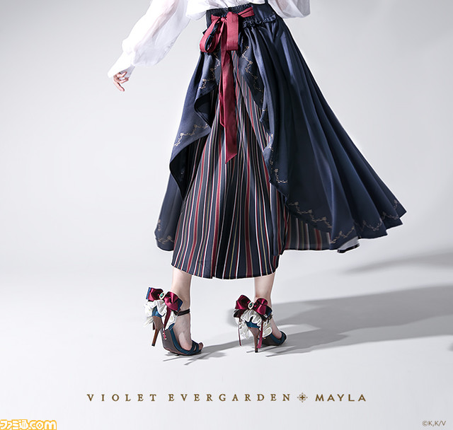 『ヴァイオレット・エヴァーガーデン』のスカートがリアルに発売。愛を届ける自動手記人形とのお揃いコーデに心ときめく【4月28日17時より受注開始】