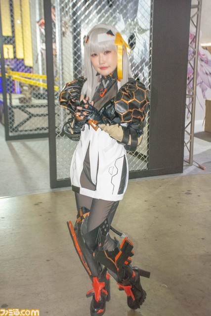 【NIKKE】“本物”のニケが排出されるリアルガチャ!? 伊織もえさんがガチャに登場するサプライズも。コスプレ写真も盛りだくさん【ニコニコ超会議2023】