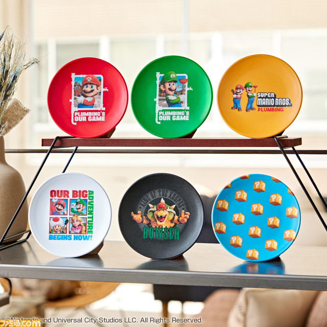 映画『スーパーマリオ』一番くじが5月13日に発売。スーパーキノコ、ハテナブロックなど抱き心地のよさそうなクッションが登場