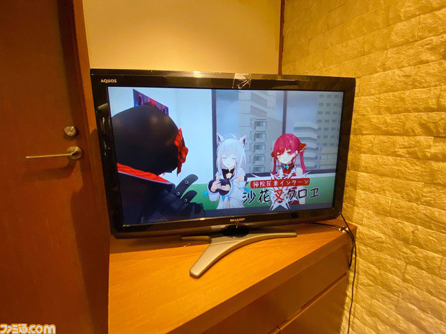 【ホロライブ】holoXカフェ（東京）リポート。メンバーのこだわり抜いたメニューや3Dアジトのような雰囲気の内装に刮目せよ！