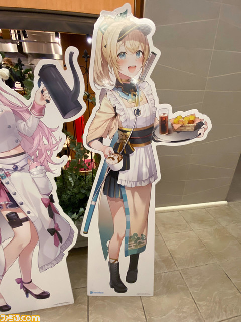 【ホロライブ】holoXカフェ（東京）リポート。メンバーのこだわり抜いたメニューや3Dアジトのような雰囲気の内装に刮目せよ！