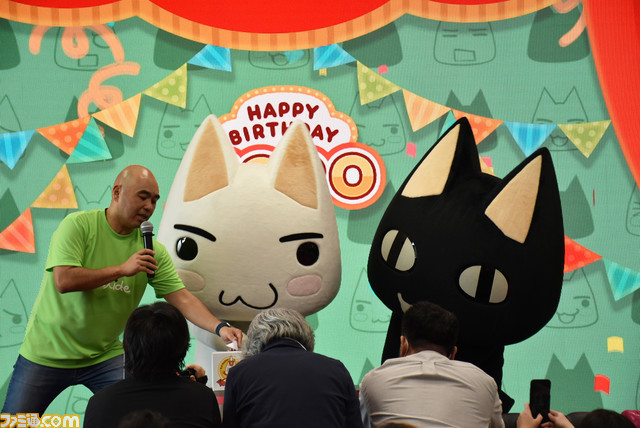 【どこいつ】トロの誕生日会が4年ぶりに開催。トロとクロのかわいさはいつまでも変わらず、お父さんもお姉さんも家族連れも笑顔なイベントリポートをお届けニャ