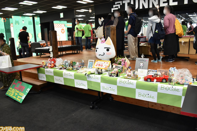 【どこいつ】トロの誕生日会が4年ぶりに開催。トロとクロのかわいさはいつまでも変わらず、お父さんもお姉さんも家族連れも笑顔なイベントリポートをお届けニャ