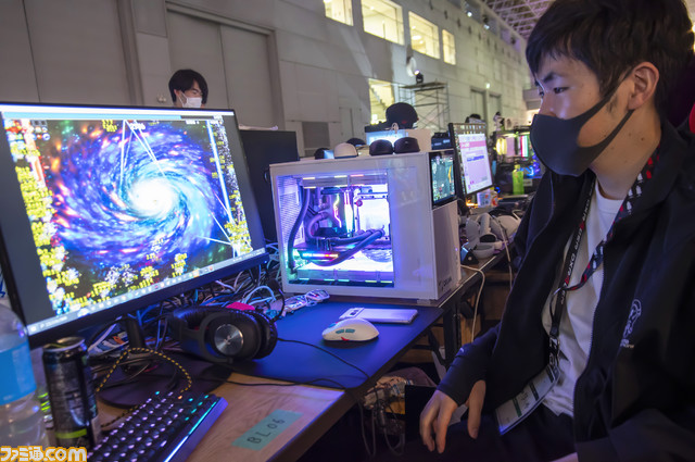 【C4 LAN】大量のゲーマーがゲーム機持参で勝手に遊ぶだけ。まあまあどうかしてるのに心地いい。ぬるま湯みたいな闇鍋イベントの生存戦略
