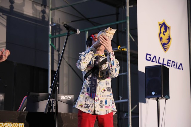 【C4 LAN】大量のゲーマーがゲーム機持参で勝手に遊ぶだけ。まあまあどうかしてるのに心地いい。ぬるま湯みたいな闇鍋イベントの生存戦略