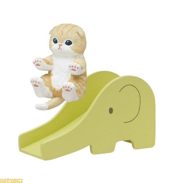 カプセルトイ『mofusand すべり台にゃんこ』発売。すい～っと滑らせたり、揃えてカワイイにゃんこと滑り台のセット4種類