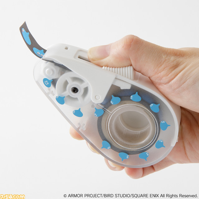 『ドラクエ』の文房具が本日(5/25)より発売。スライムやはぐれメタルがデザインされたクリップや付箋、デコレーションシールがラインアップ