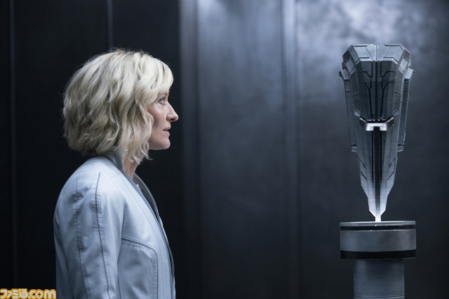 スティーブン・スピルバーグ 製作総指揮世界8,200万本以上、累計総売上60億ドル以上の革命的ゲームが実写化!「HALO」(ヘイロー) 本日6月7日(水)DVD -BOX発売/レンタル開始!!(デジタルセル順次配信開始)