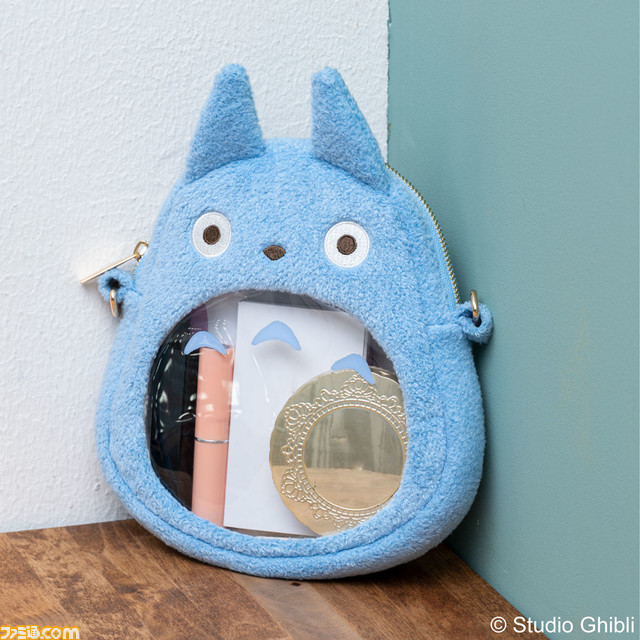 【ジブリ】カオナシ、トトロのおでかけポシェットが6月16日より先行発売。見た目が怖かわいい。ショルダーベルトを外すとポーチとして使える